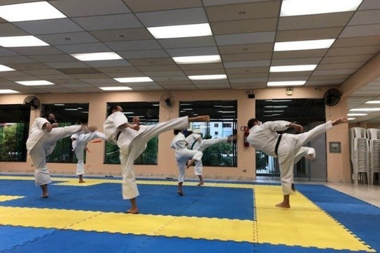 Imagem 1 da galeria do parceiro Clube Aquático Da Aclimação