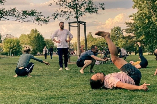 Bild 1 von Bewegungskollektiv Berlin Partnergalerie