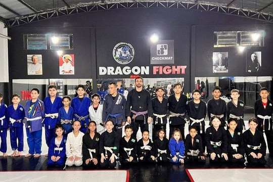 Imagem 3 da galeria do parceiro Academia Dragon Fight