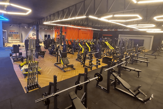 Imagem 1 da galeria do parceiro SKYFIT ACADEMIA - JARDIM SIMUS