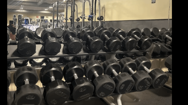 Image 3 from FitLife SportsPlex partner gallery