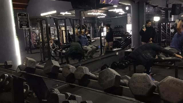 Imagen 3 de la galería del partner Barbell Gym & Box