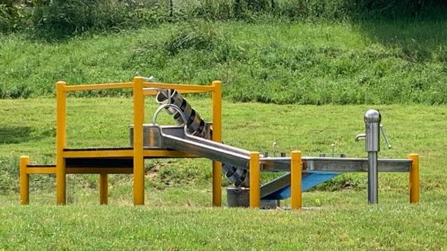 Bild 3 von Freibad Burbach Partnergalerie
