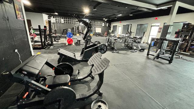 Image 3 from The Unit Strength Training partner gallery