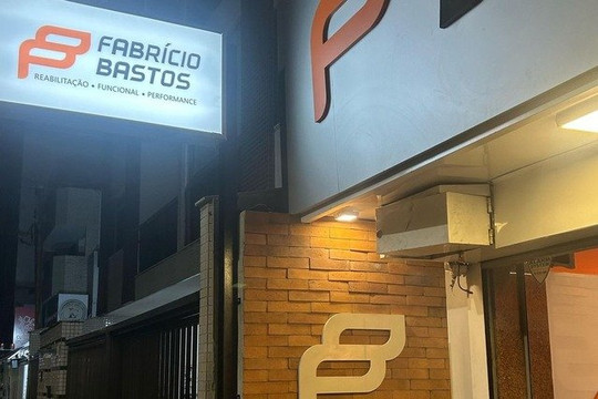 Imagem 2 da galeria do parceiro Studio Fabrício Bastos - Unidade Praia da Costa