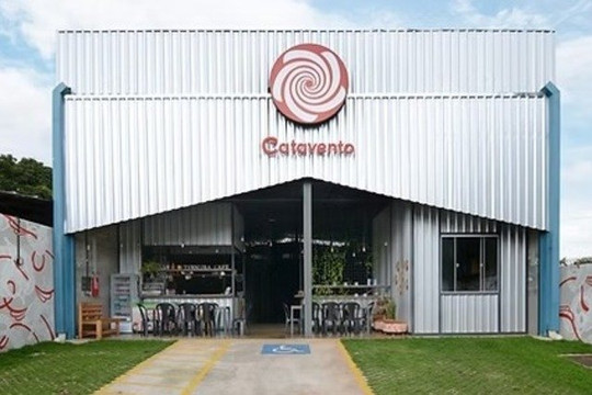 Imagem 2 da galeria do parceiro Catavento Equipe Circense