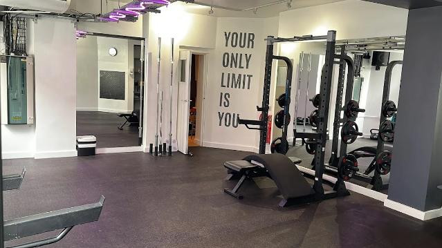 Image 2 from Impact Fitness Hove partner gallery