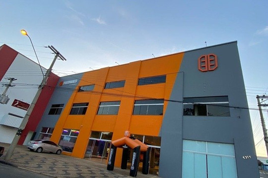 Imagem 1 da galeria do parceiro Panobianco Leme