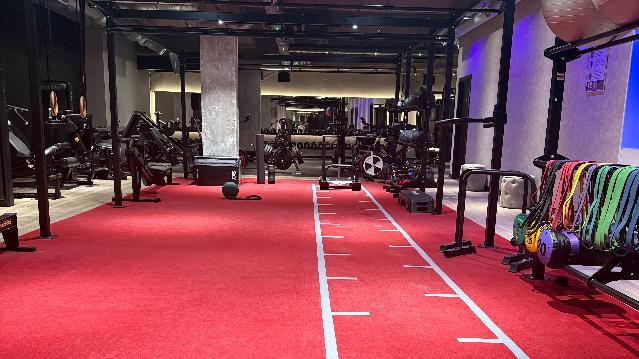 Image 1 from V1BE Mosley Street partner gallery