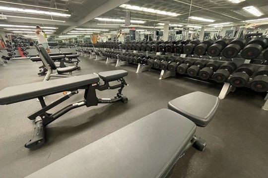 Image 3 from Gold's Gym - Van Ness partner gallery