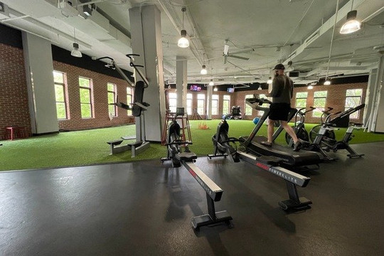 Image 1 from Gold’s Gym - Clarendon partner gallery