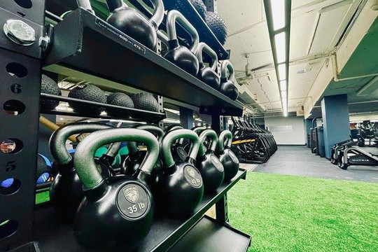 Image 3 from Gold’s Gym - DuPont partner gallery