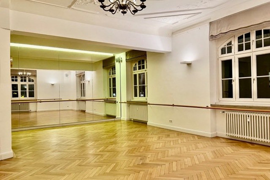 Bild 1 von Tanz mit der Schwester - Studio Franz Partnergalerie