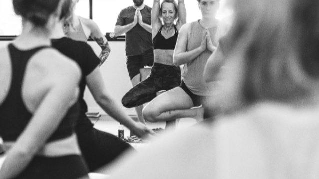 Image 3 de la galerie du partenaire One Yoga Vancouver