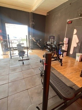 Imagem 2 da galeria do parceiro lt fitness academia