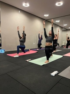 Imagem 4 da galeria do parceiro Yoga com Júlia Naves