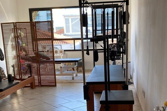 Imagem 1 da galeria do parceiro Adriana Lombardi Pilates e Fisioterapia
