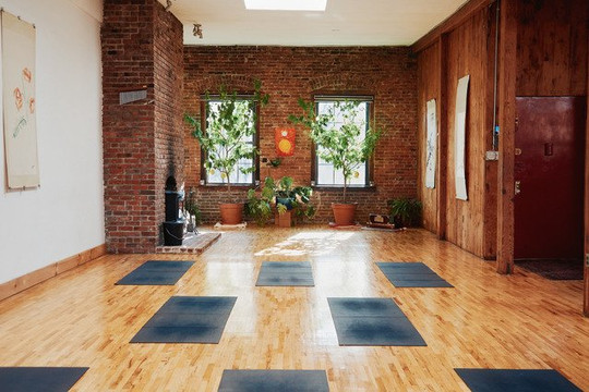 Image 1 from New Vibe Yoga partner gallery