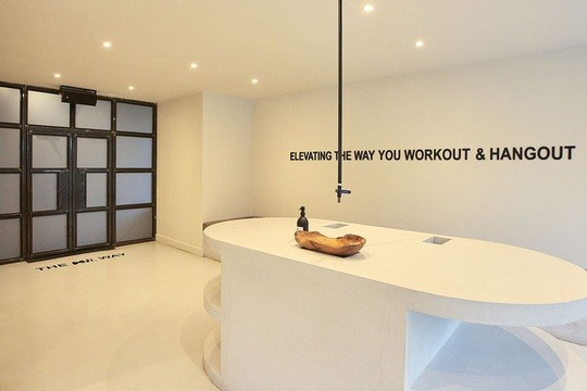 Image 2 from Hii CLUB Newcastle partner gallery