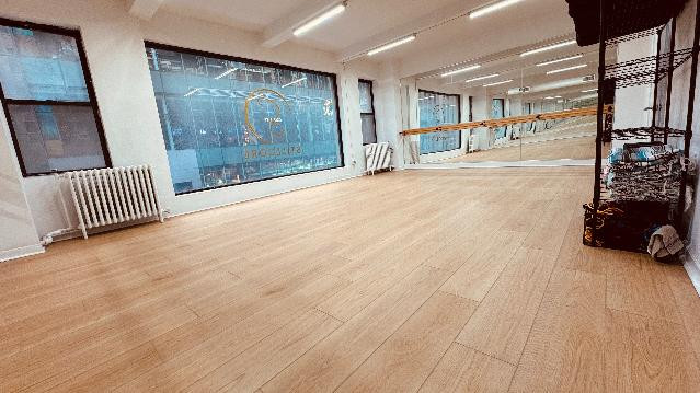 Image 1 from StillCore partner gallery