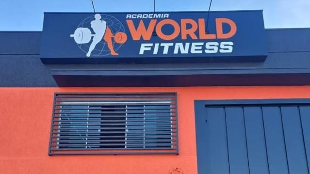 Imagem 2 da galeria do parceiro Academia World Fitness
