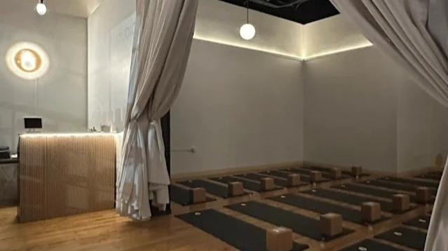 Image 3 from Ahimsa Yoga Studio Wicker Park partner gallery