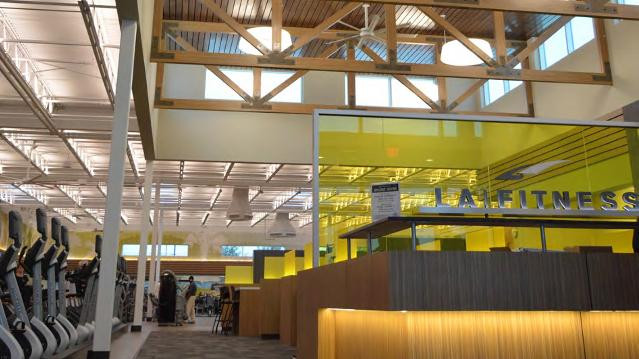 Image 2 from LA Fitness - MERRIFIELD - GALLOWS ROAD partner gallery