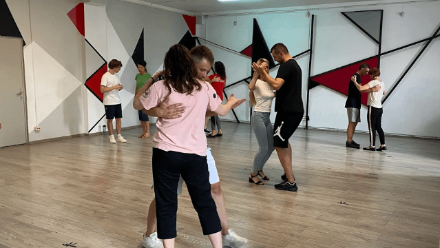 Imaginea 1 din FitDance galeria partenerului