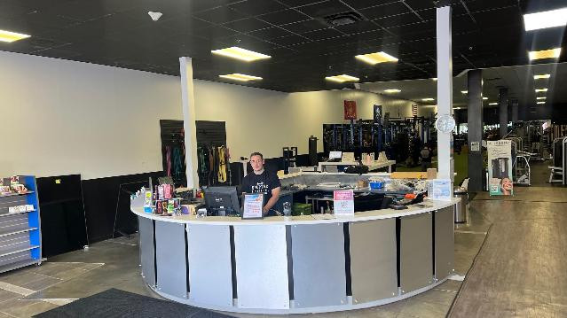 Image 2 from Crunch Fitness & Empire Barbell partner gallery