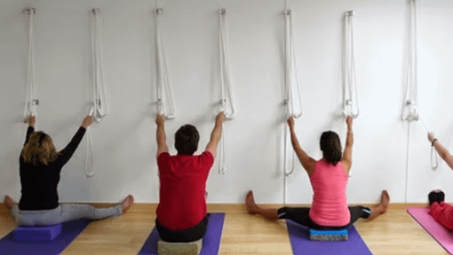 Image 2 from Elaine's Yoga partner gallery