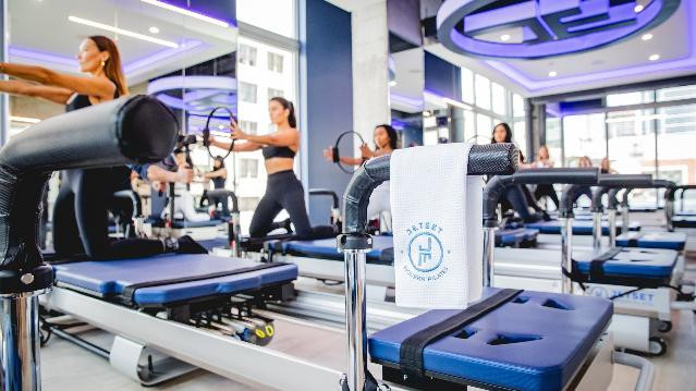 Image 1 from JETSET Pilates Gate Parkway partner gallery