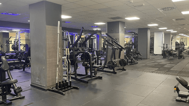 Imagen 1 de la galería del partner Vivagym Valencia Uruguay