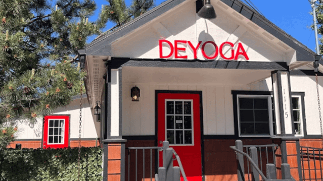 Image 2 from Deyoga partner gallery