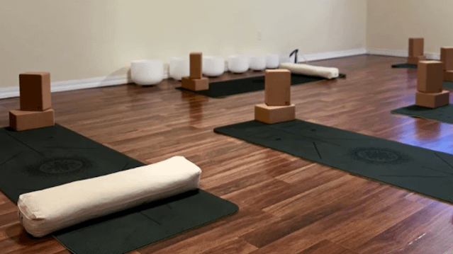 Image 1 from Deyoga partner gallery