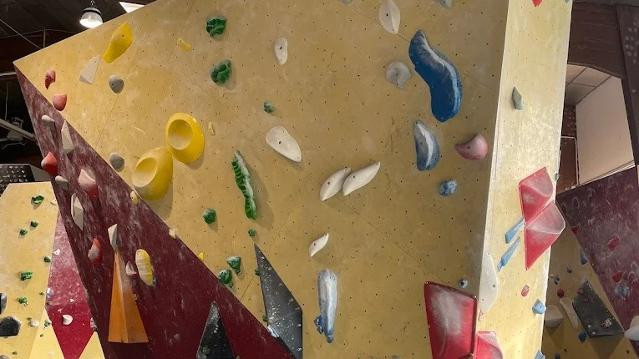 Bild 3 von Monolith Boulderhalle Partnergalerie