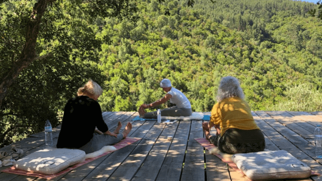 Bild 2 von Kundalini Yoga mit Julia @ Me, Myself and Yoga Partnergalerie