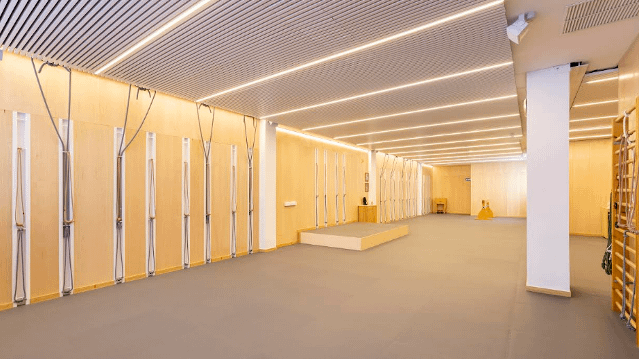 Imagen 1 de la galería del partner Yoga IYENGAR® Sabadell Centre