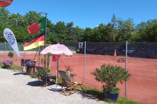 Bild 1 von Tennispark Neubiberg-Rotkäppchenplatz Partnergalerie