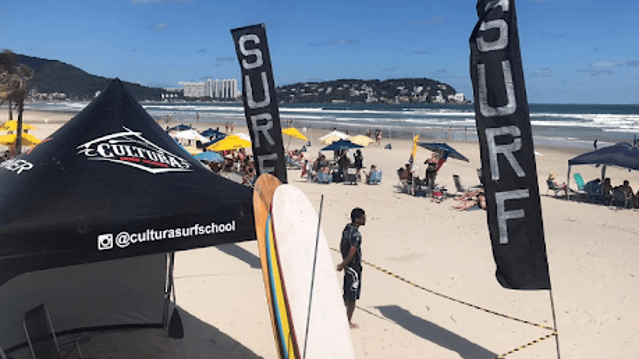 Imagem 2 da galeria do parceiro Cultura Surf School