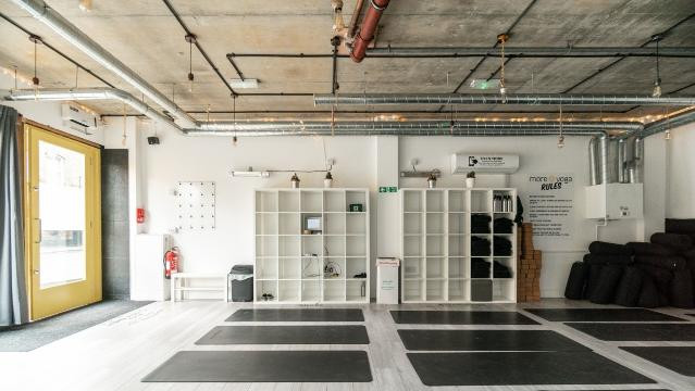Image 3 from MoreYoga Canary Wharf partner gallery