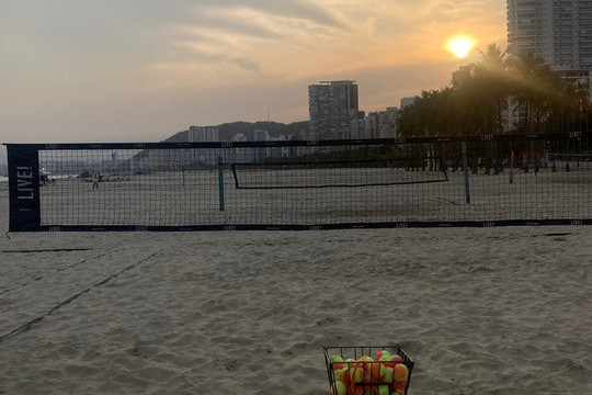 Imagem 3 da galeria do parceiro Tales Queralt - Beach Tennis