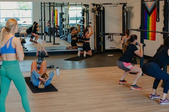 Image 1 from Commit Fitness partner gallery