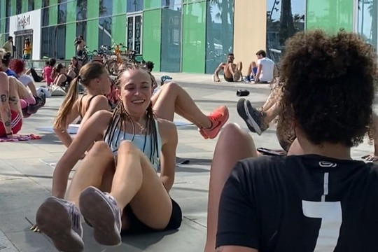 Imagen 3 de la galería del partner SAMFIT Club - Playa de Sant Sebastià || Desigual