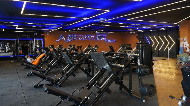 Imagem 1 da galeria do parceiro Adrenaline T9