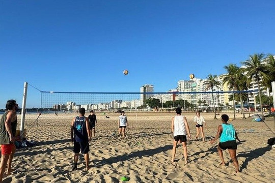 Imagem 2 da galeria do parceiro Elite - Vôlei de Praia Copacabana