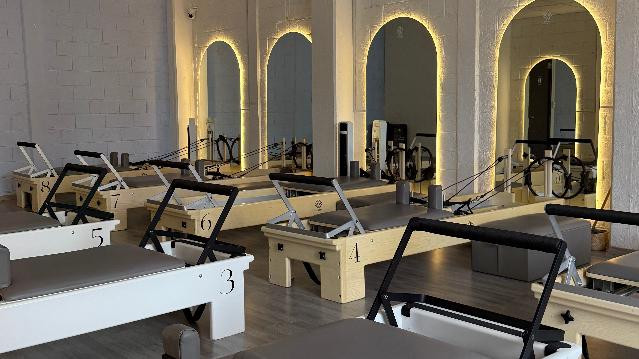 Imagen 1 de la galería del partner Essence Studio Mx