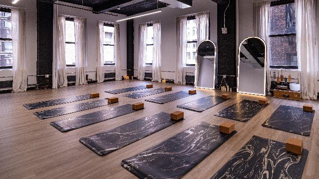 Imaginea 1 din Indigo Tribe Yoga galeria partenerului