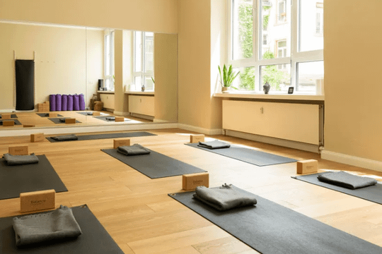 Bild 2 von Balance Yoga - Sachsenhausen Partnergalerie
