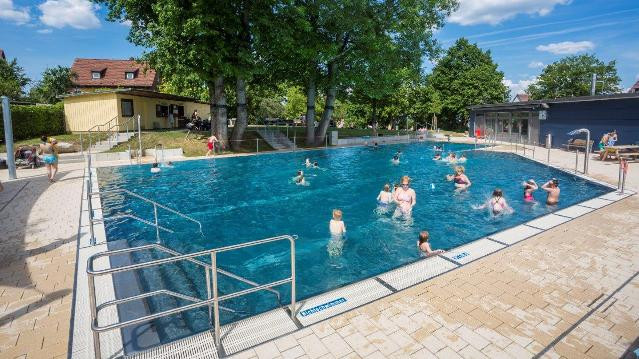 Bild 1 von Freibad Sillenbuch Partnergalerie
