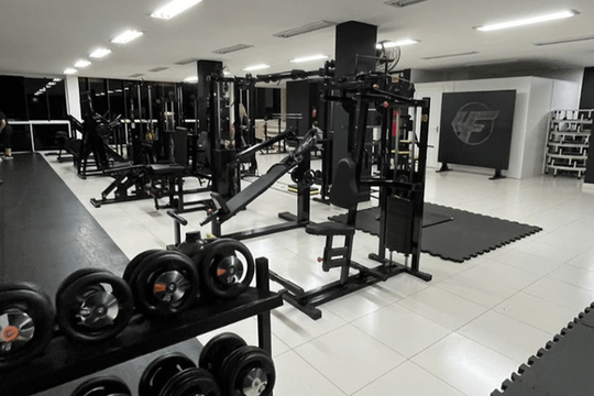 Imagem 1 da galeria do parceiro Academia Four Fit